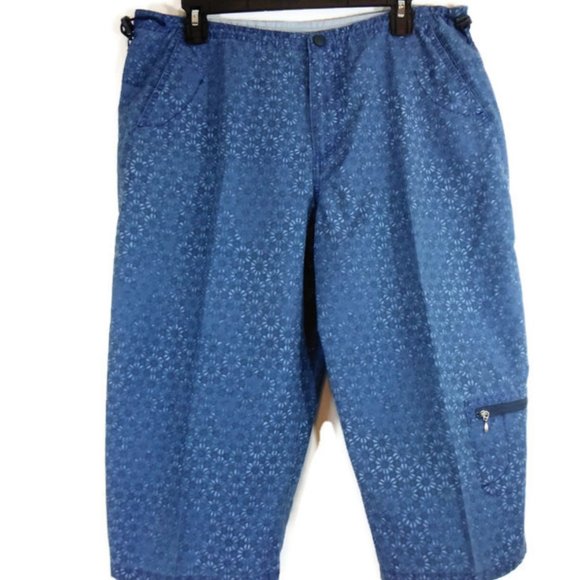Columbia Pants - Columbia Womans Hiking Capri Pants - Daisy Print-L